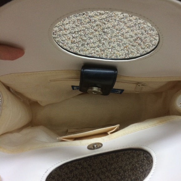 Fossil Purse - Picture 4 of 5